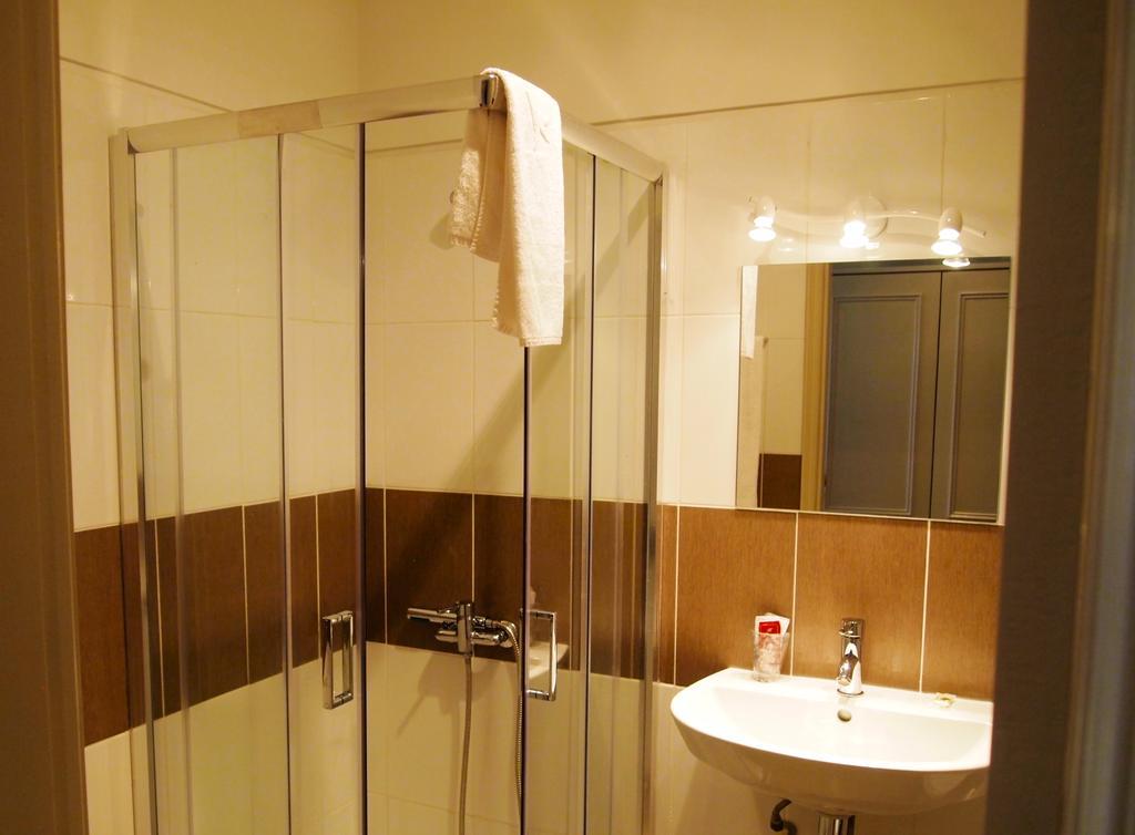 Hotel Areias Claras Виана-ду-Каштелу Номер фото
